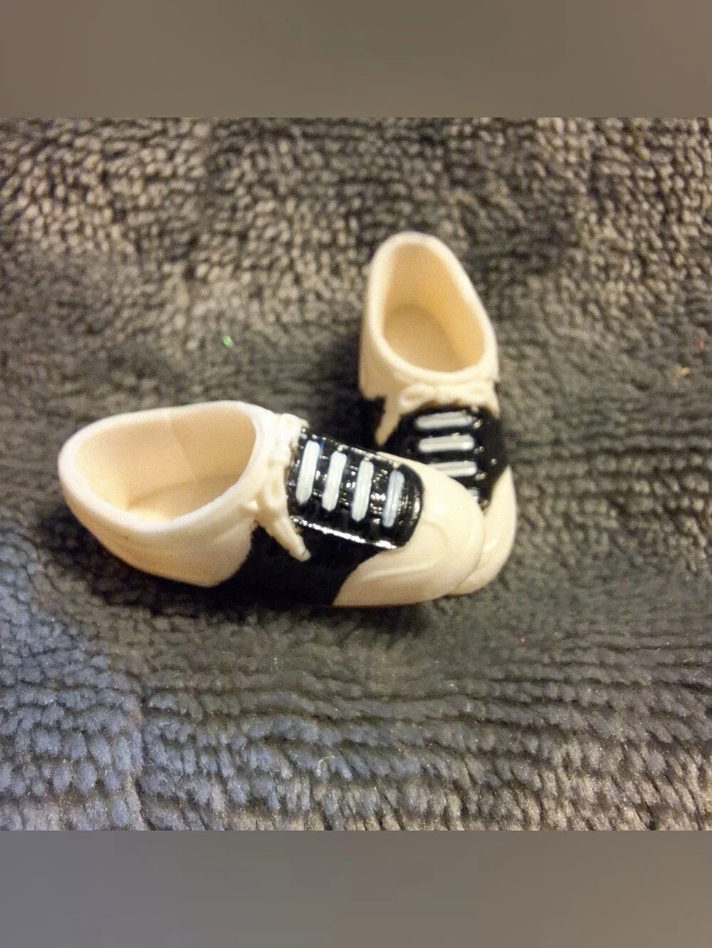 Vintage Black & White Saddle Shoes~1998 Coca-Cola Car Hop Waitress Barbie